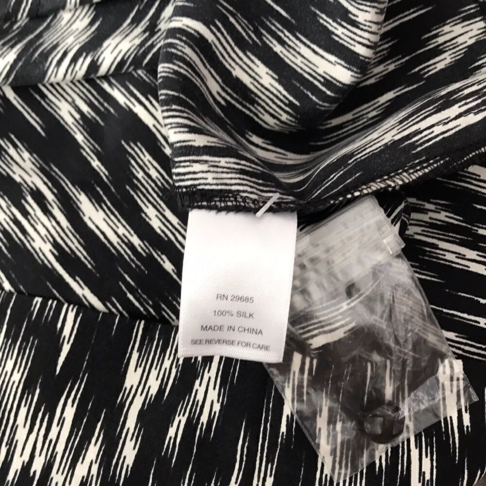 Pendleton 100% silk button down sleeveless blouse - image 5